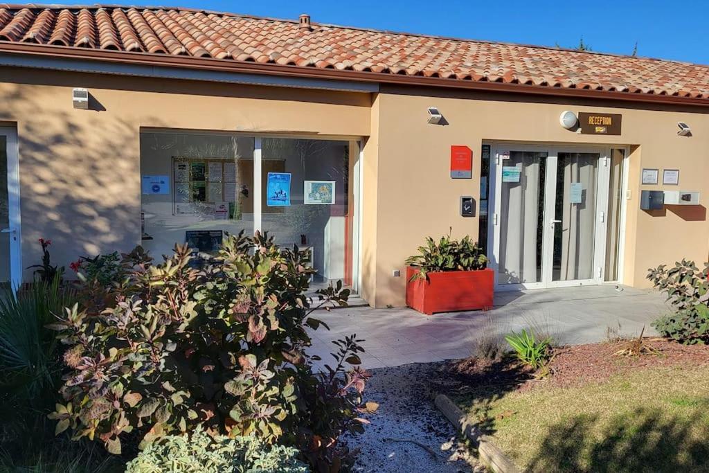 Maison Village Vacances Demeures Du Ventoux Aubignan Exterior foto